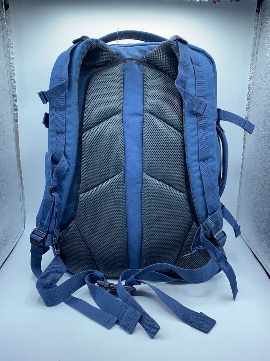 Cabin Zero backpack -- 3