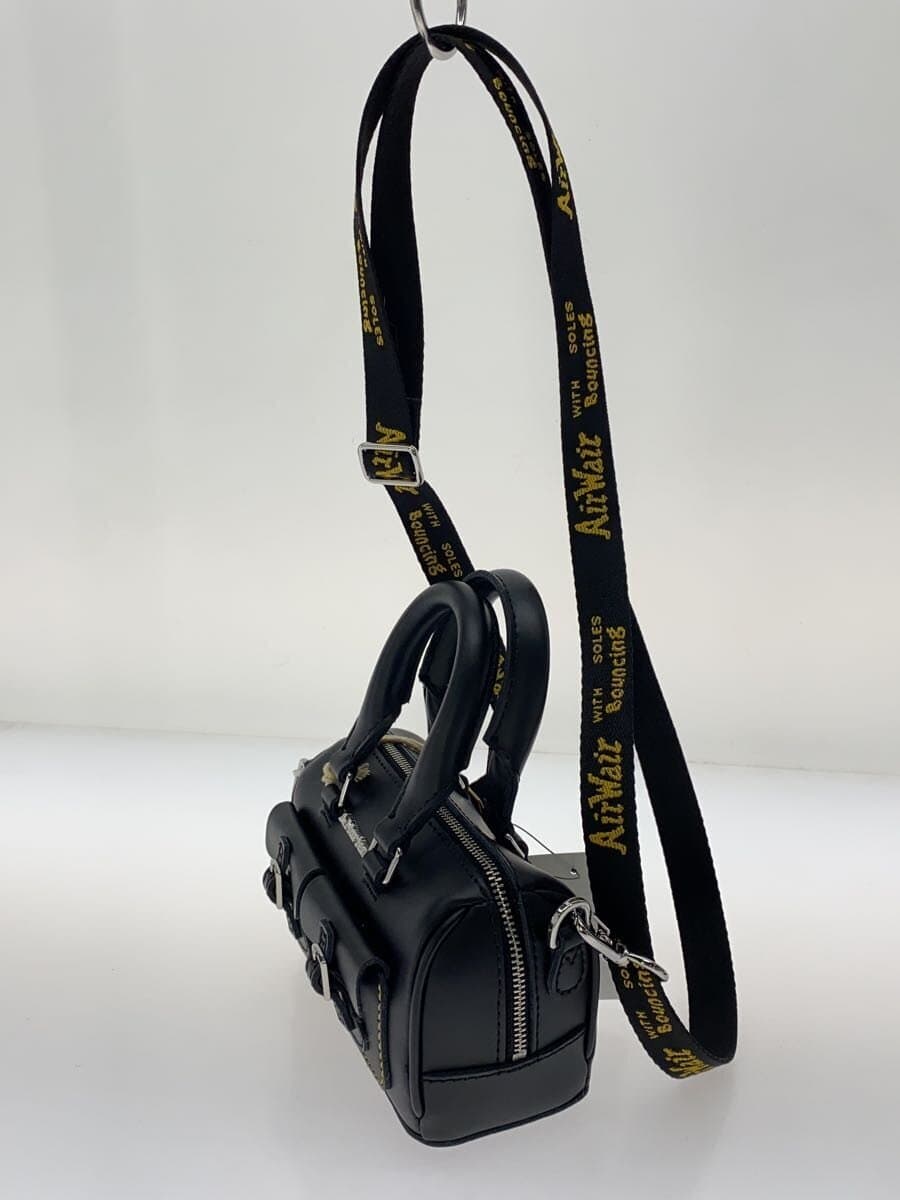 Dr.Martens Shoulder Bag Leather BLK Solid 41242001 2