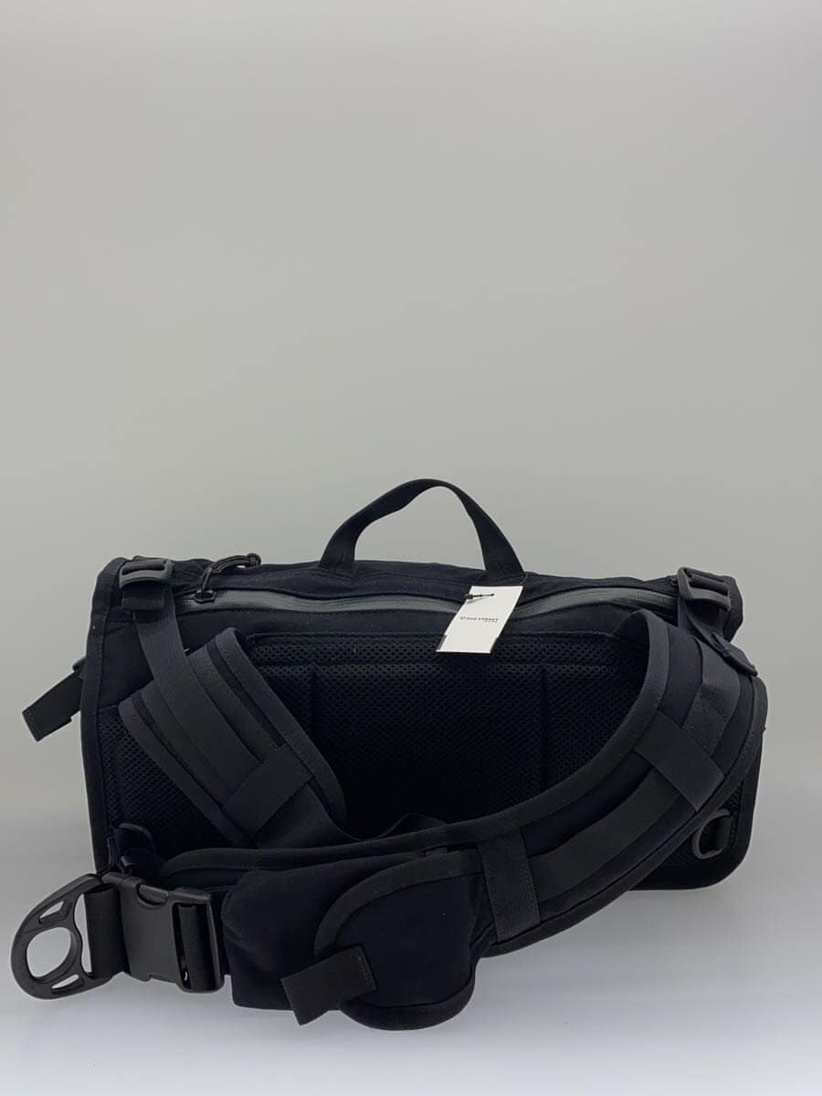 PORTER Shoulder Bag -- BLK Solid Color 3
