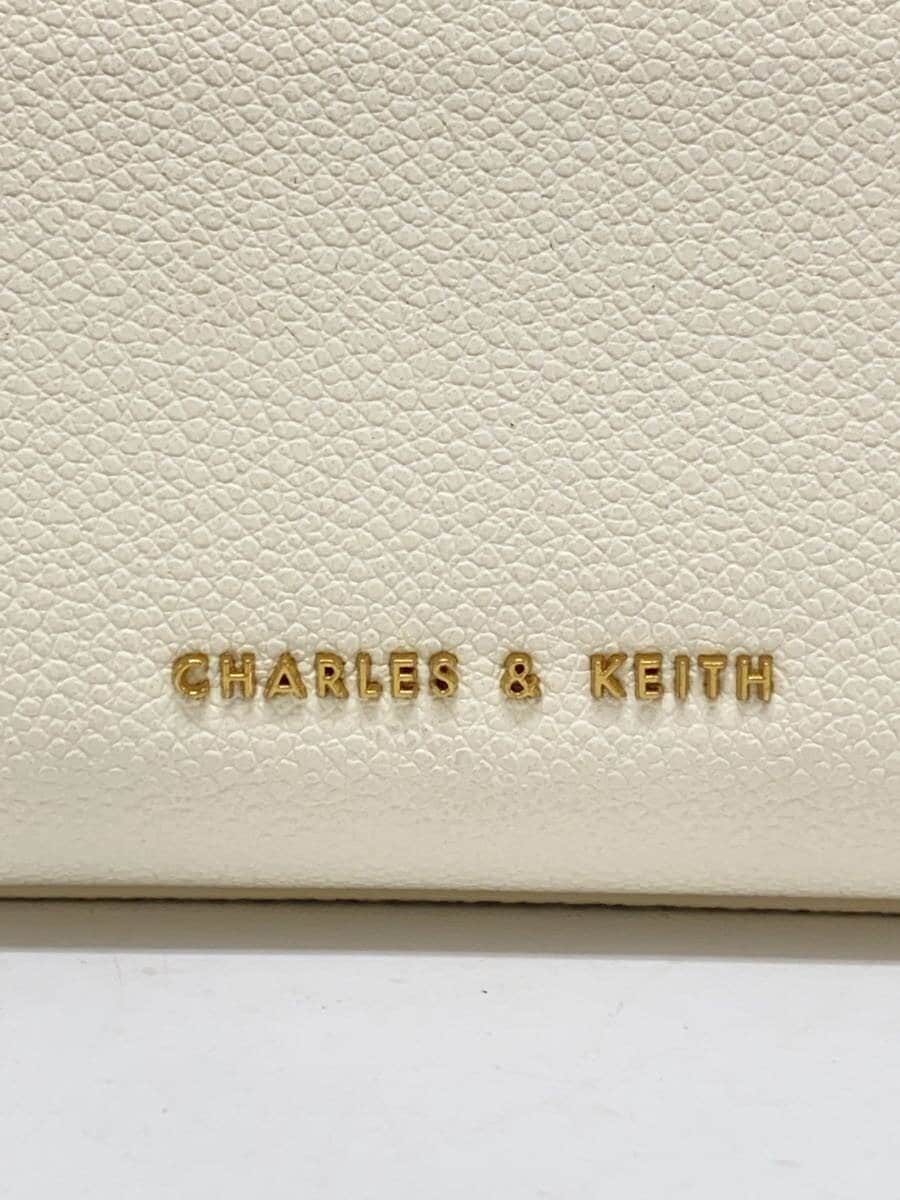 CHARLES&KEITH Obriel Metallic Accent Belt Bag White 50160102 5