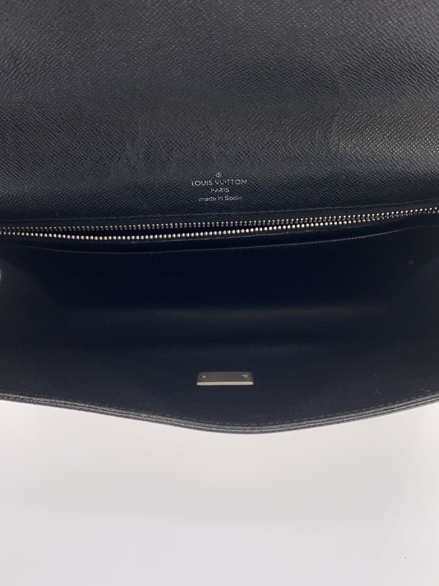 LOUIS VUITTON Selenga _Taiga Leather BLK 6