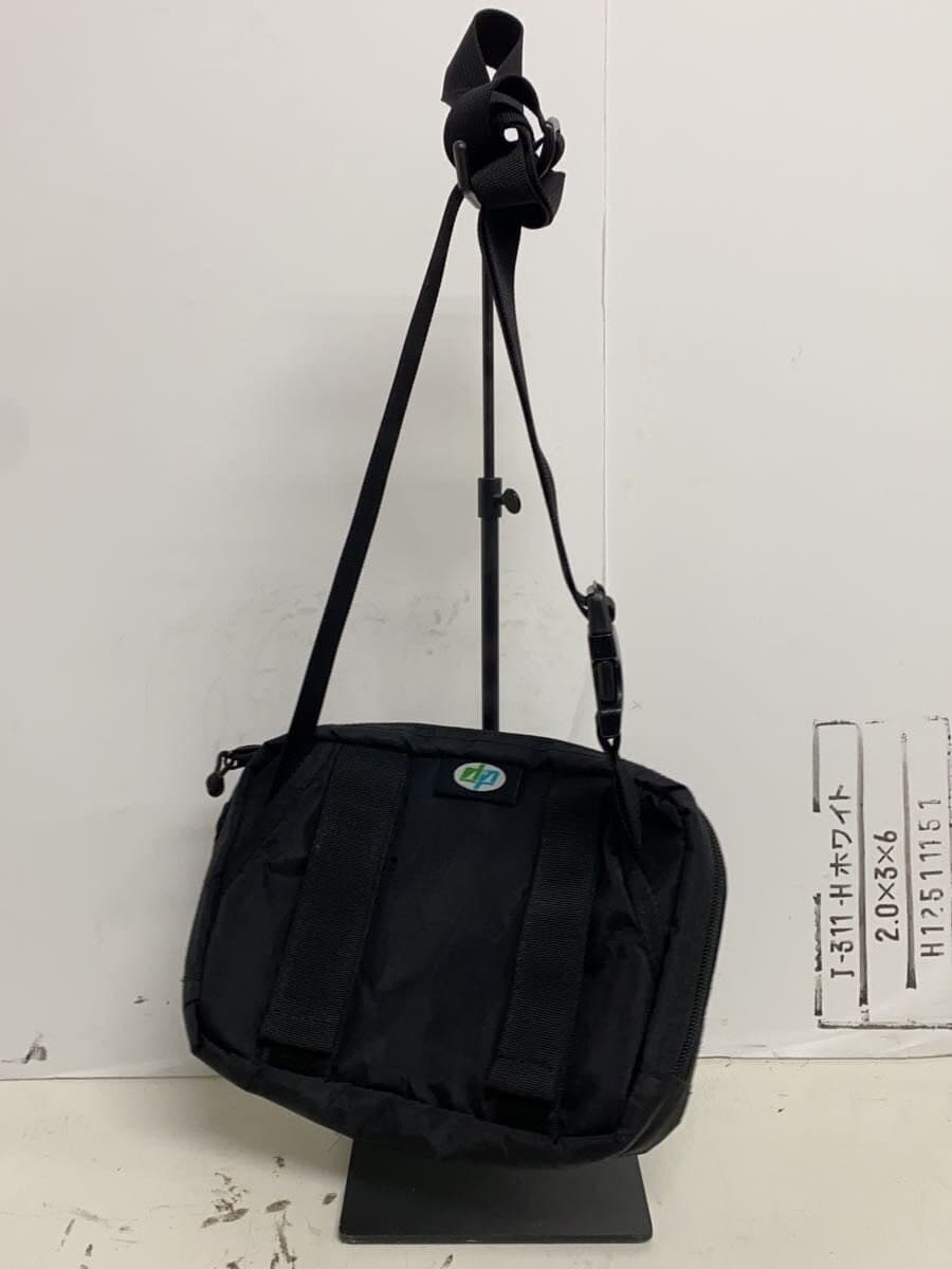 Supreme Shoulder Bag Nylon BLK Plain 3