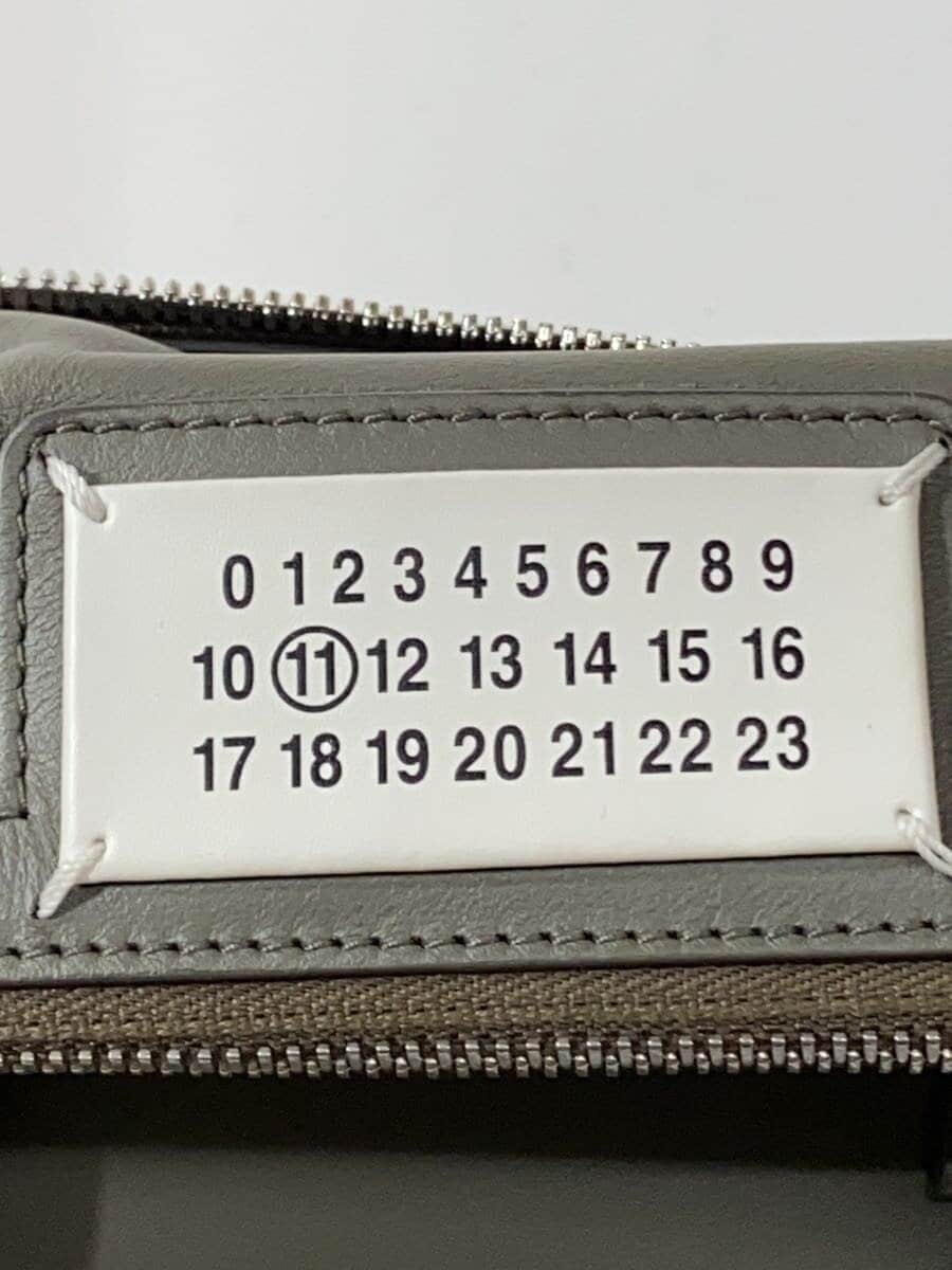 Maison Margiela Shoulder Bag Leather GRY S56WG0082 5