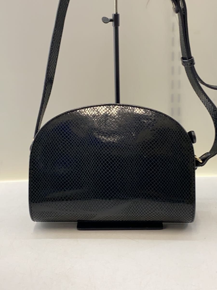 A.P.C. Half Moon Shoulder Bag Leather BLK 3