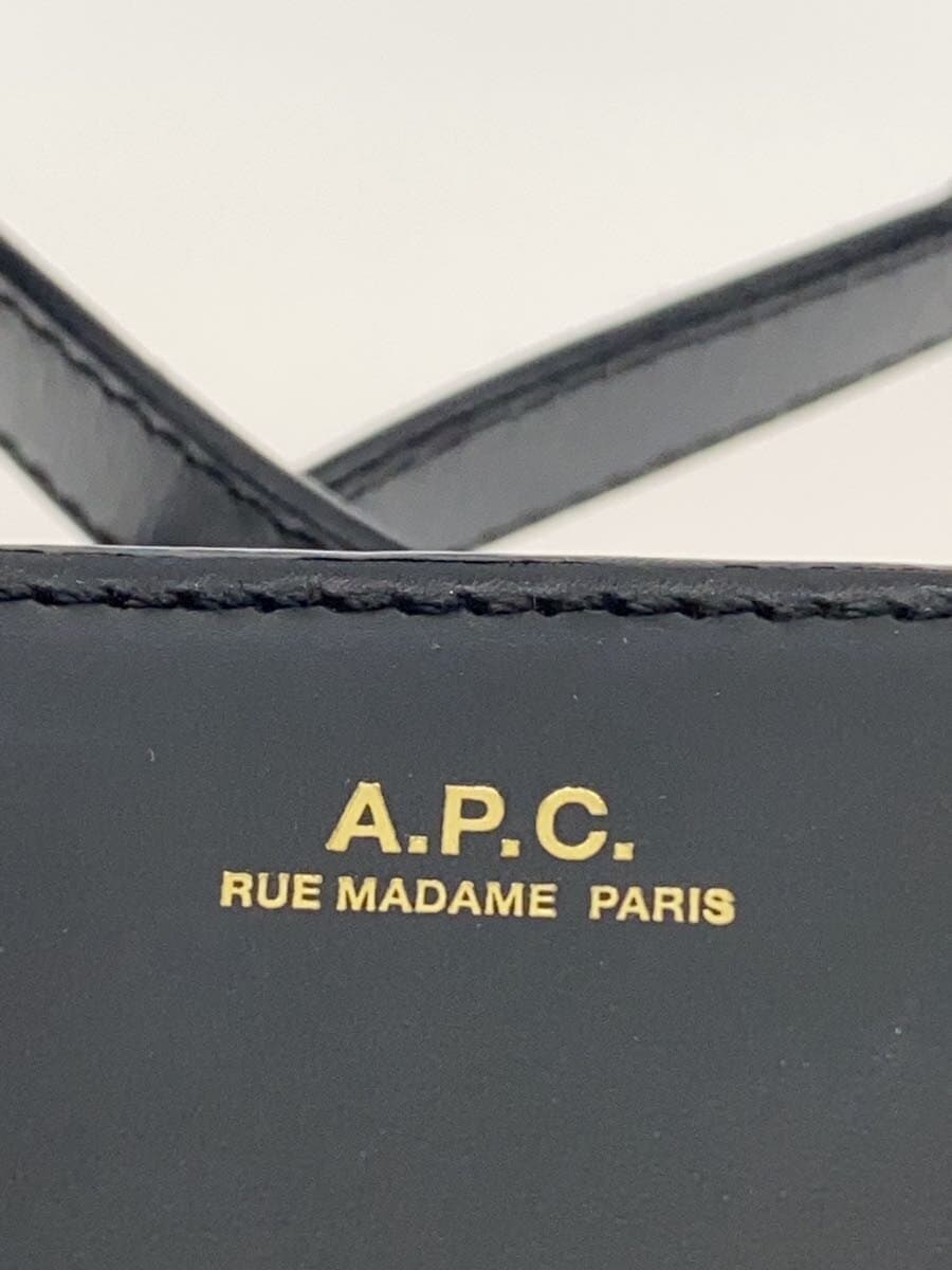 A.P.C. Shoulder Bag Leather Black 5