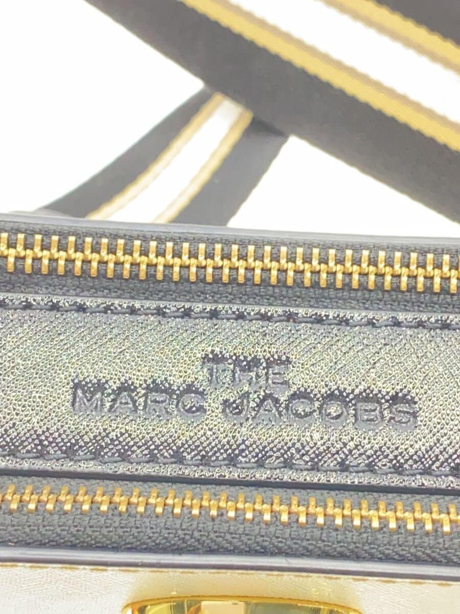 MARC JACOBS shoulder bag -- WHT 5