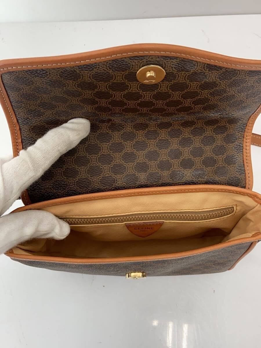 CELINE Shoulder Bag -- BRW 6