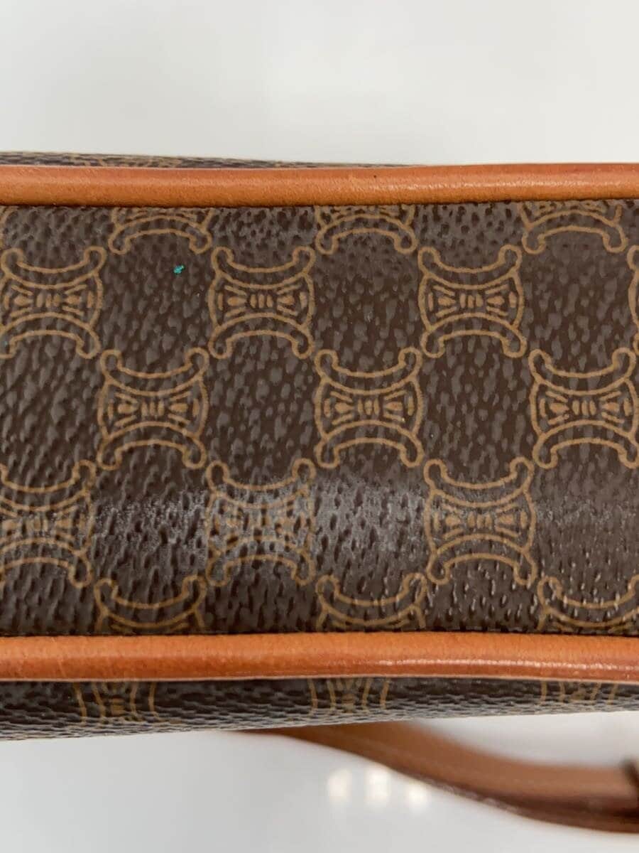 CELINE Shoulder Bag -- BRW 9