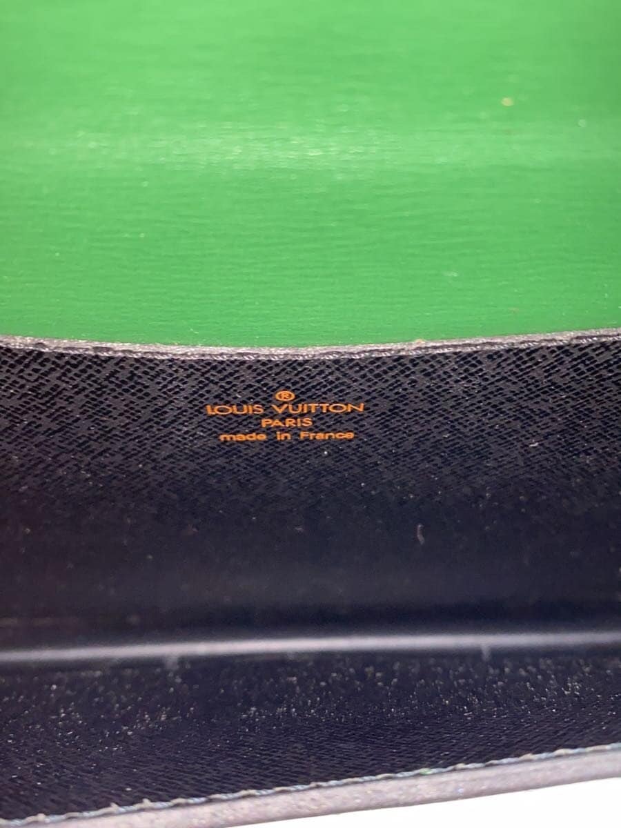 LOUIS VUITTON Grenelle _Epi GRN 6