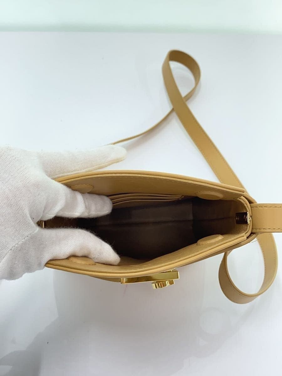 Salvatore Ferragamo Gancini Smartphone Shoulder Leather CML Solid 220650 5