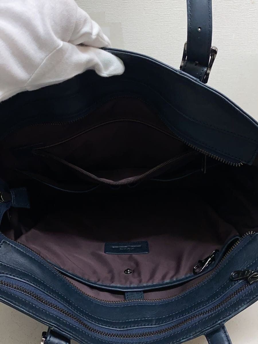 JOYA Shoulder Bag Leather NVY Solid 6