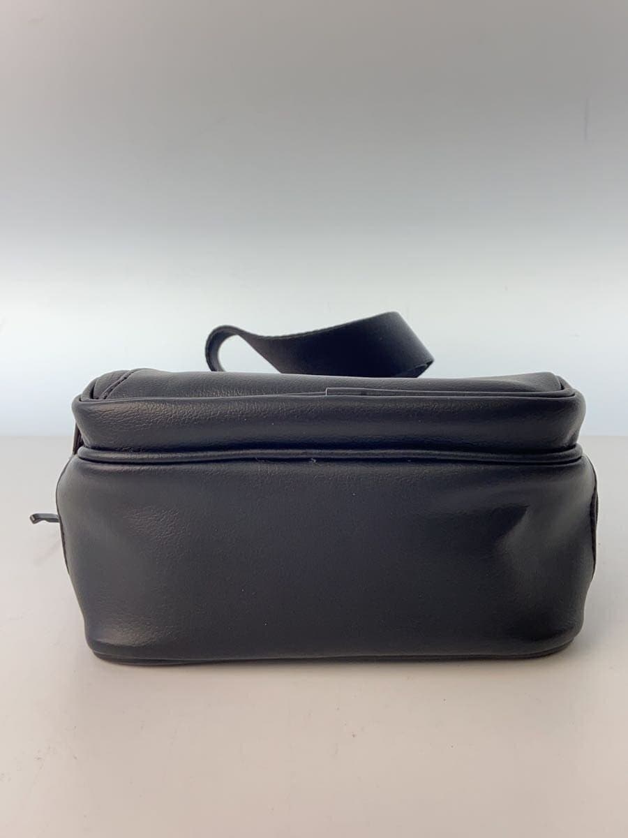 TAKEO KIKUCHI Shoulder Bag Leather Black 4