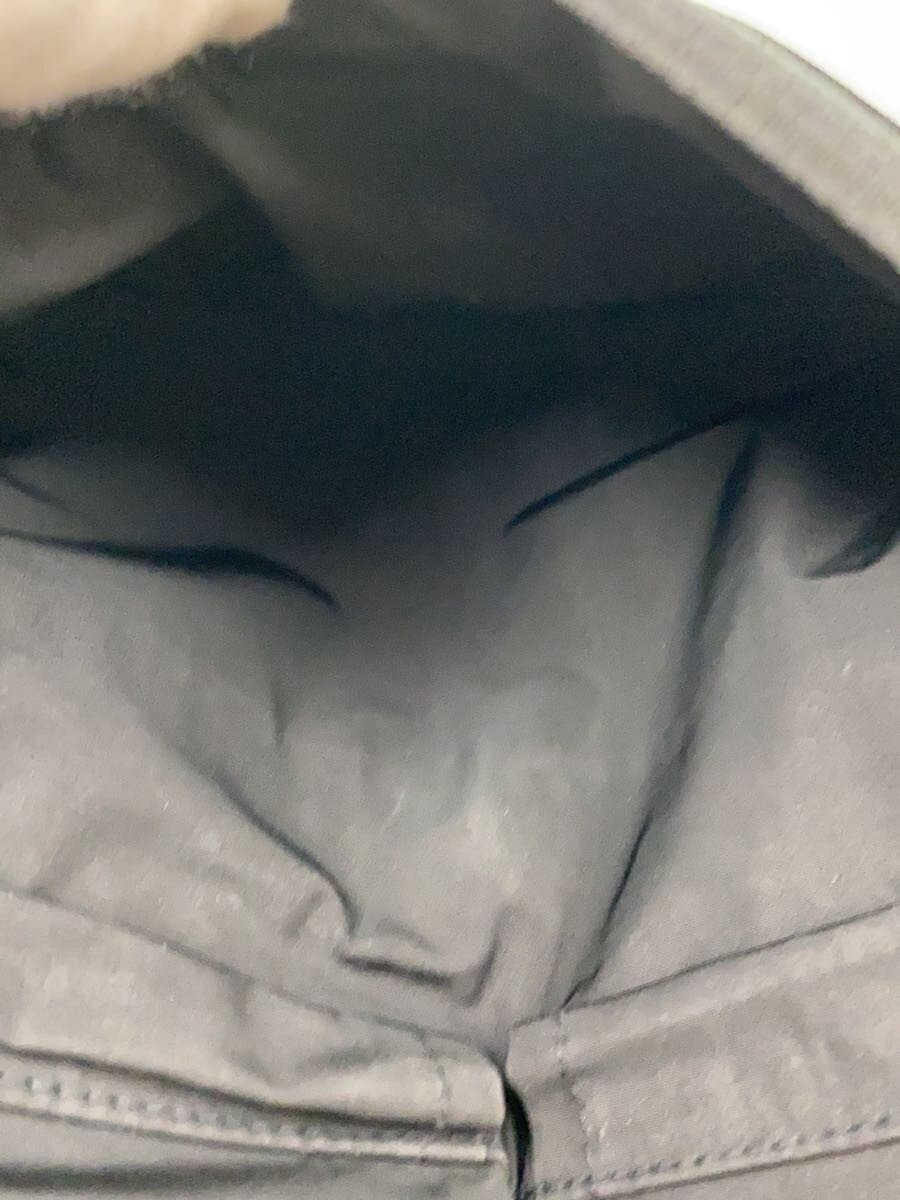 Topologie Shoulder Bag BLK 6