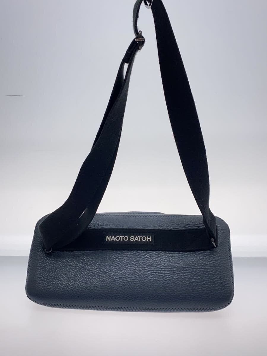 NAOTO SATOH Square Body Bag Cowhide Navy 3