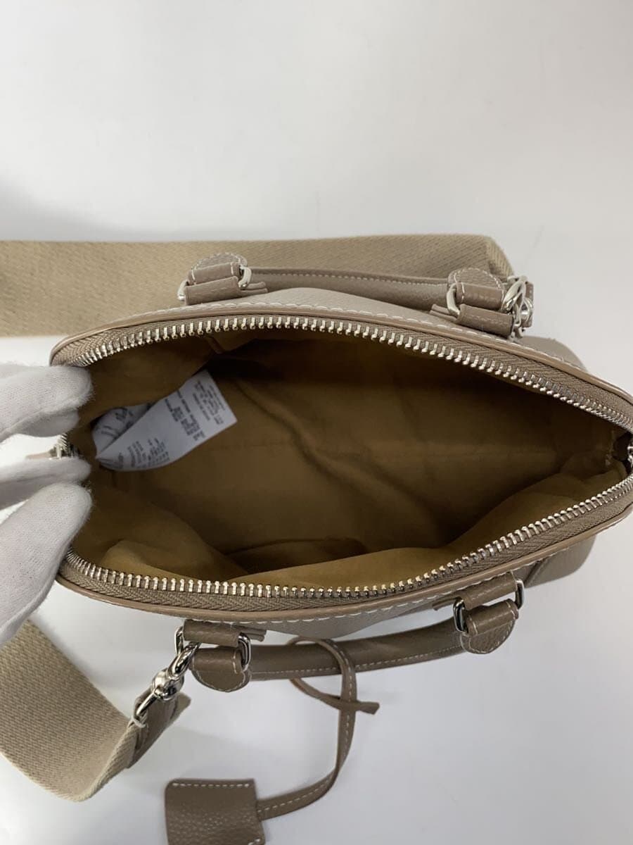 Mila Owen 24 model Wide Shoulder Boston Bag Beige 09WGB249502 Greige 6