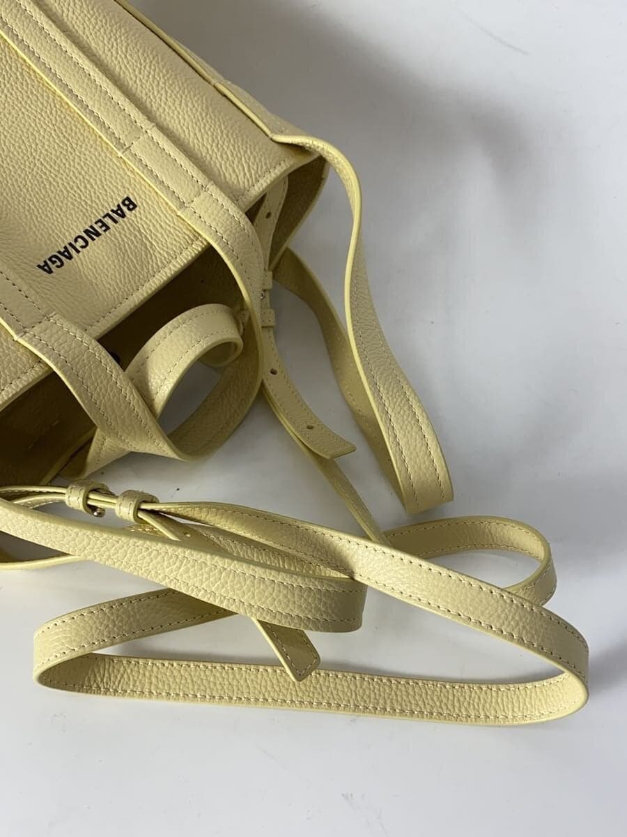 BALENCIAGA EVERYDAY XS NORTH-SOUTH YLW Solid 8