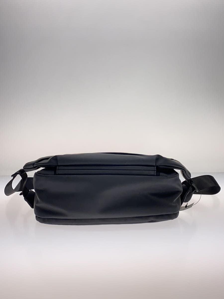 Other brand quick pack waist bag -- BLK plain 4