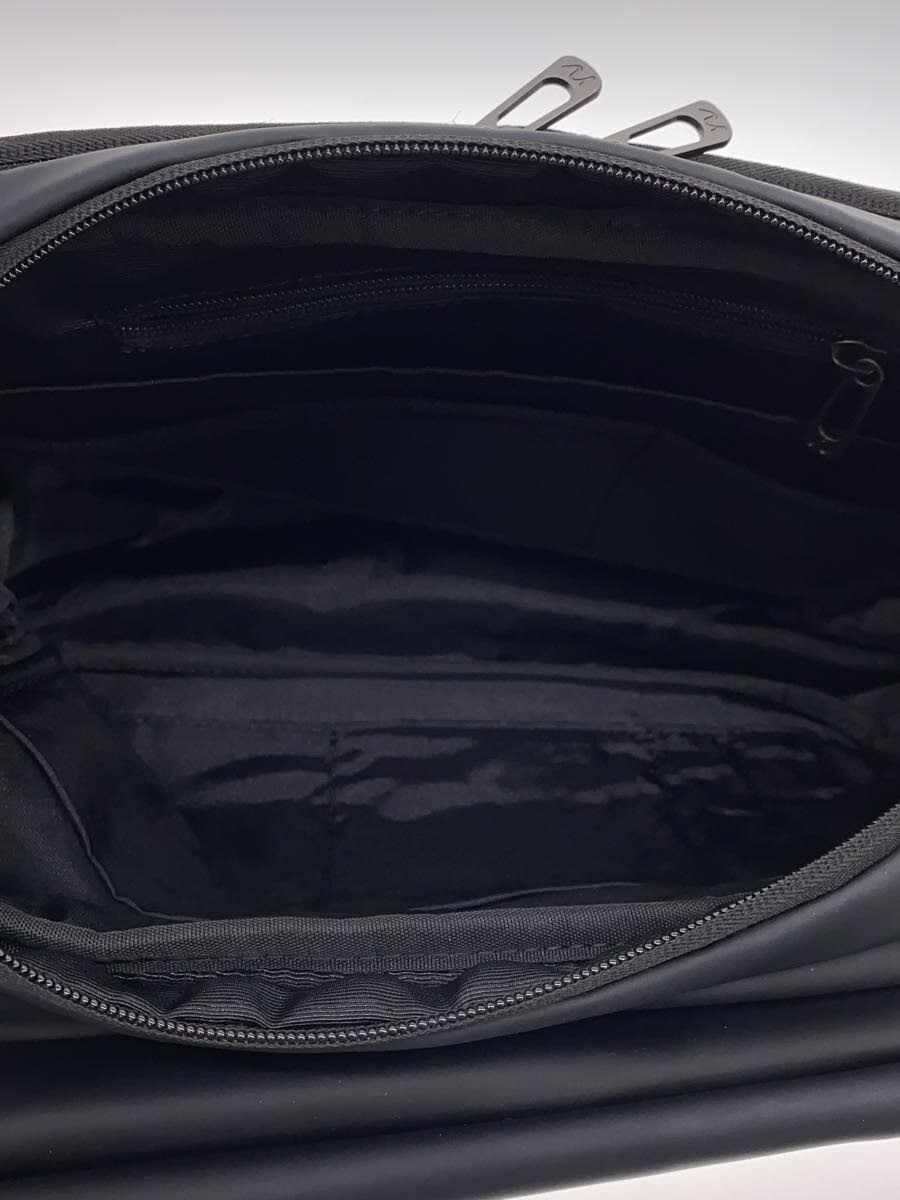 Other brand quick pack waist bag -- BLK plain 6