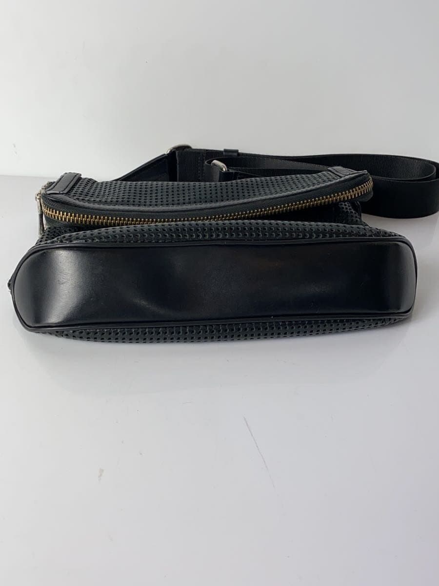 carcru Shoulder Bag BLK Solid 4