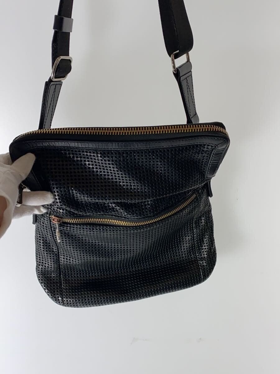 carcru Shoulder Bag BLK Solid 9