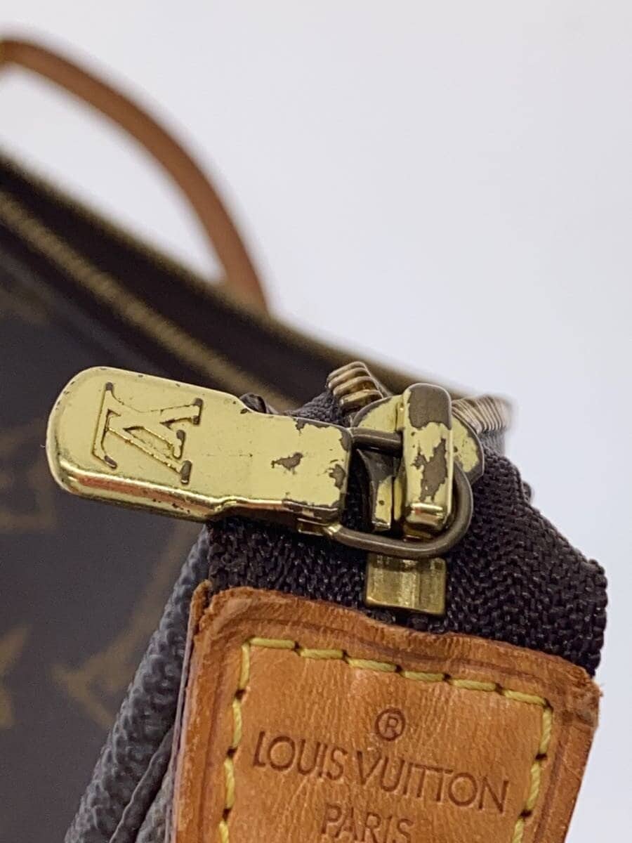 LOUIS VUITTON 1) Pochette Accessoires Monogram Canvas PVC BRW M51980 7