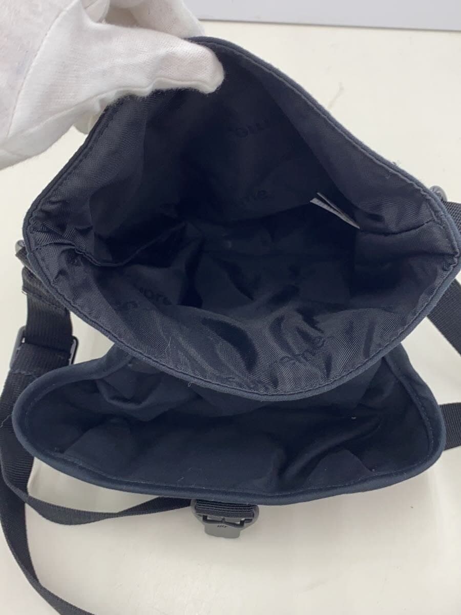 Supreme Shoulder Bag Nylon BLK Solid 6