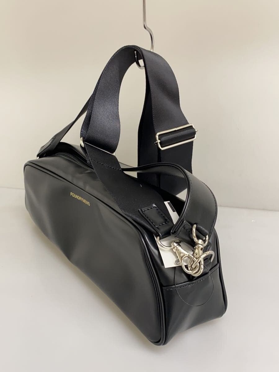 Foundry Mews Boston Bag Faux Leather Black Solid Color 2