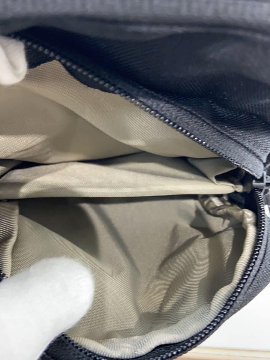 THE NORTH FACE shoulder bag -- BLK 8