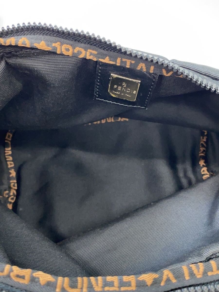FENDI Bag BLK With Wear 6