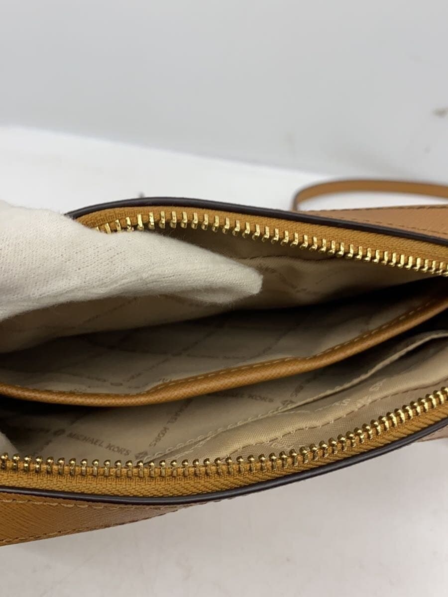 MICHAEL KORS Shoulder Bag -- WHT 6