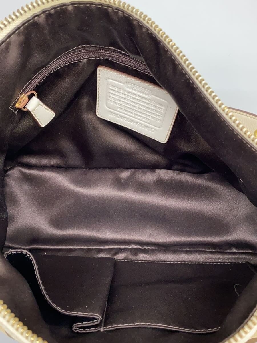 COACH Shoulder Bag_Hamptons_Embossed Signature_White Leather -- CML F11617 6