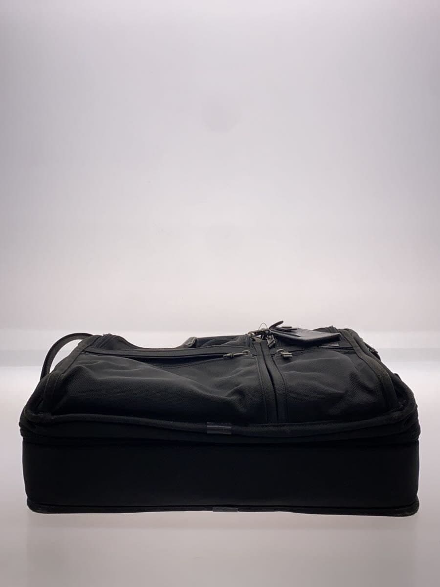 TUMI briefcase -- BLK plain 26041D4 considering condition faded 4