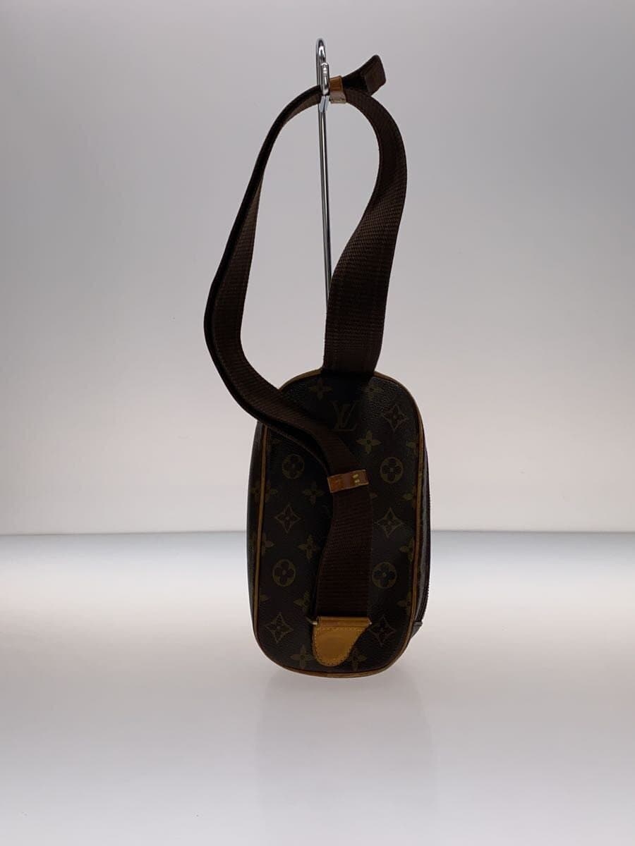 LOUIS VUITTON Pochette Ganjou _Monogram Canvas Leather BRW All Over Pattern Corner Scuff 3