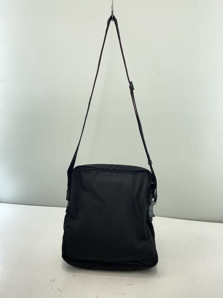 GUCCI shoulder bag -- BLK 181061 3
