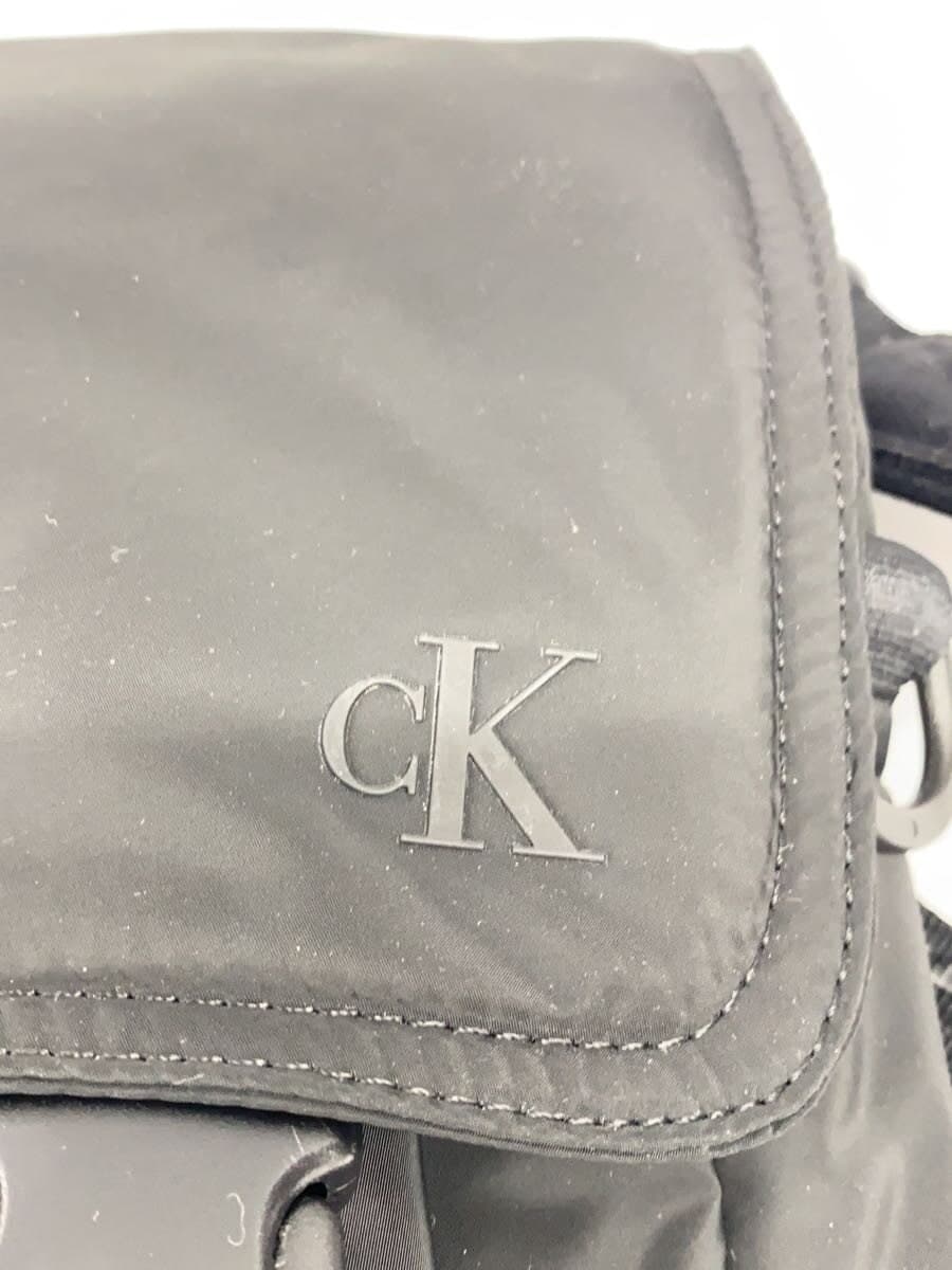 Calvin Klein Jeans shoulder bag -- BLK 5