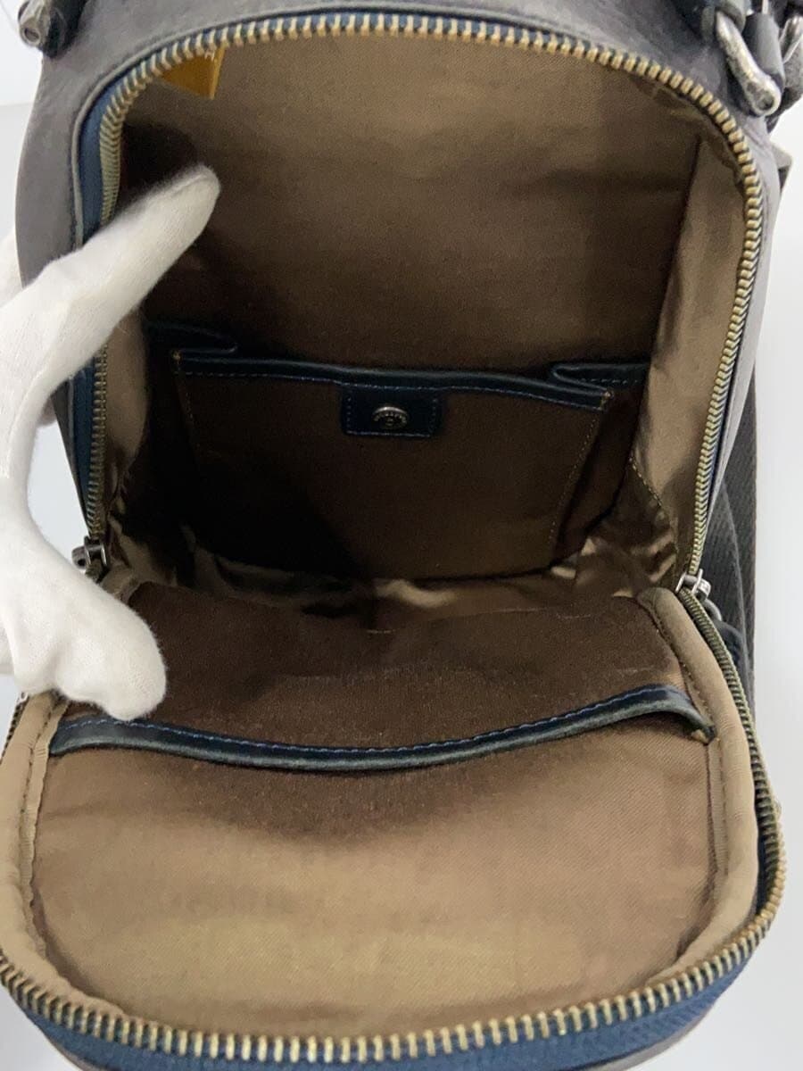 HERGOPOCH Shoulder Bag 6