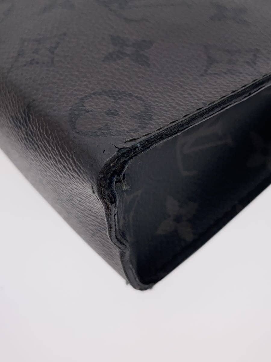 LOUIS VUITTON Pochette Voyage_Monogram Eclipse Reverse PVC BLK Monogram M69535 7