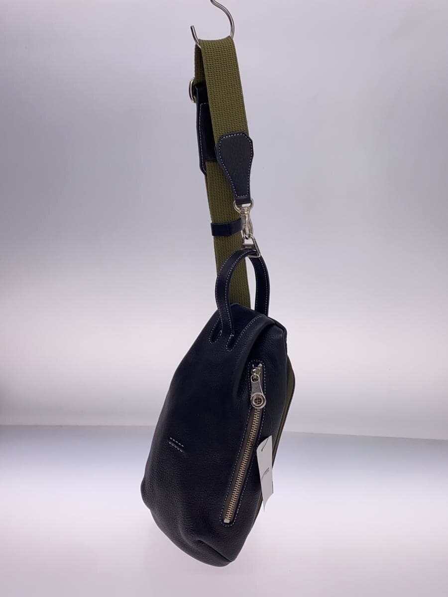 HMAEN Shoulder Bag Leather BLK Solid Body Bag 2