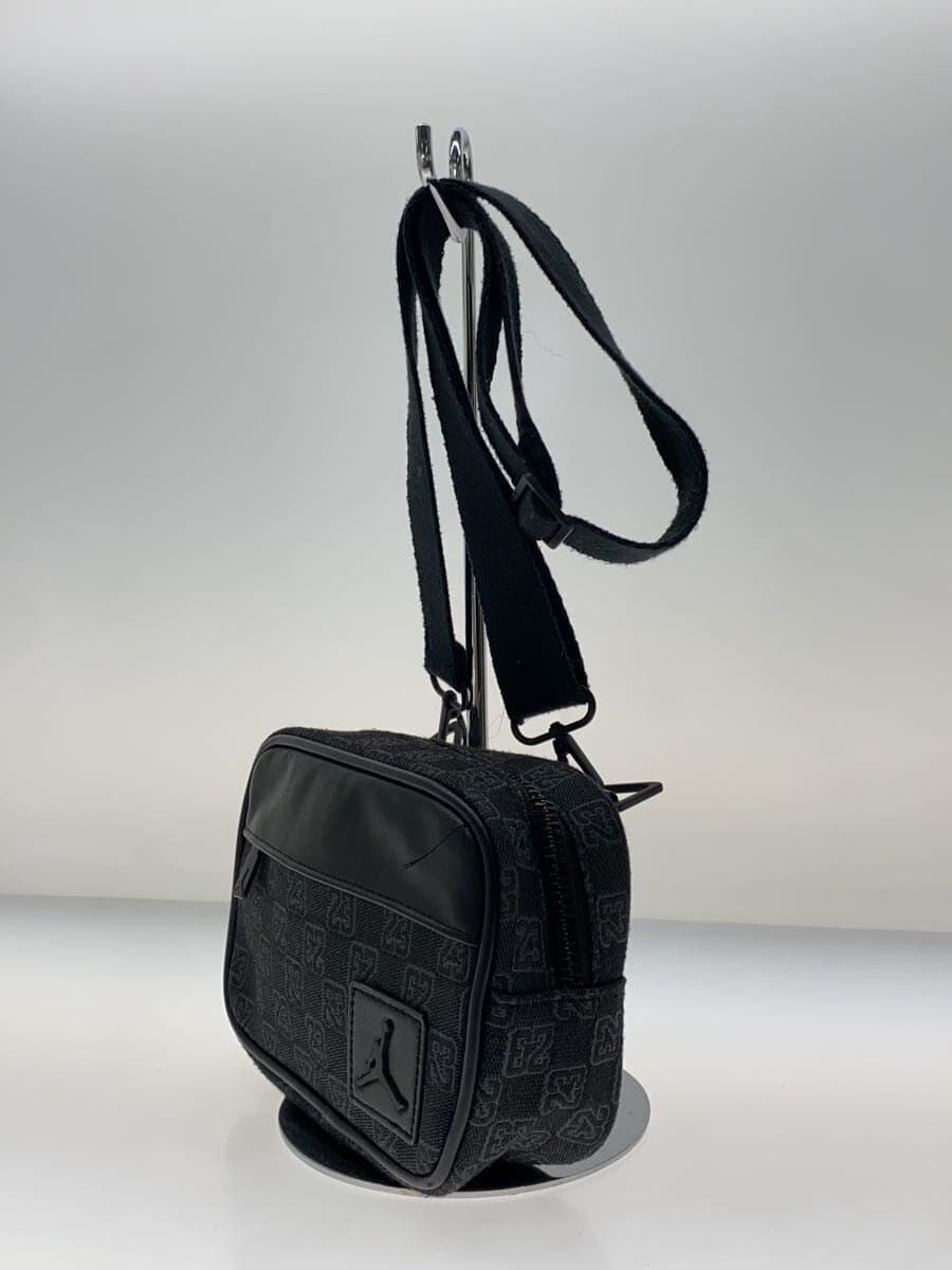 NIKE Shoulder Bag BLK 2