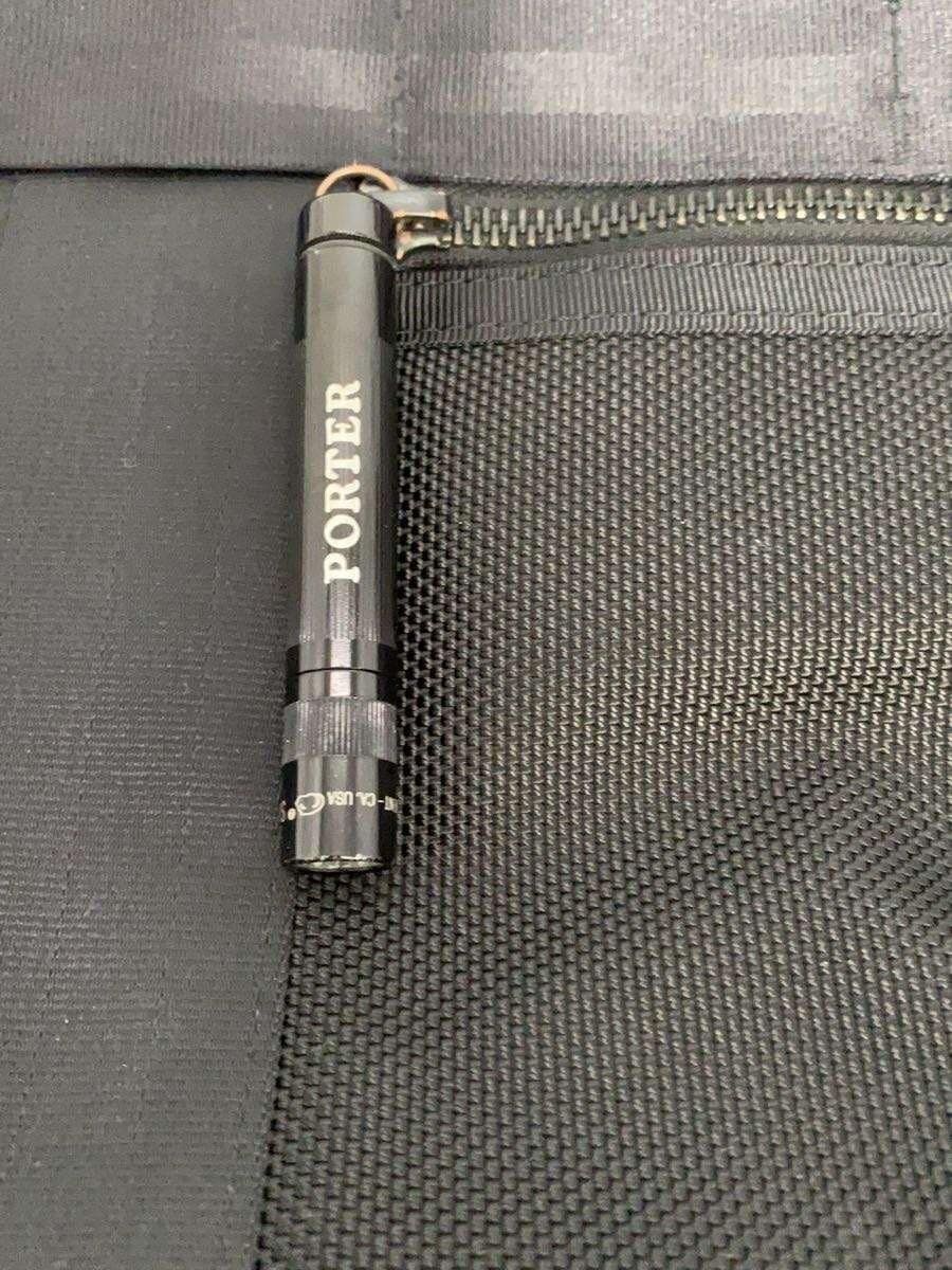 PORTERheat with Maglite tote bag polyester BLK corner wear hardware rust present 7