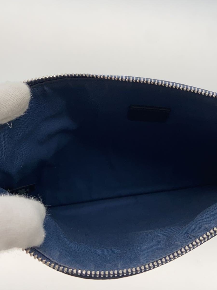 FENDI Second Bag Leather NVY 6