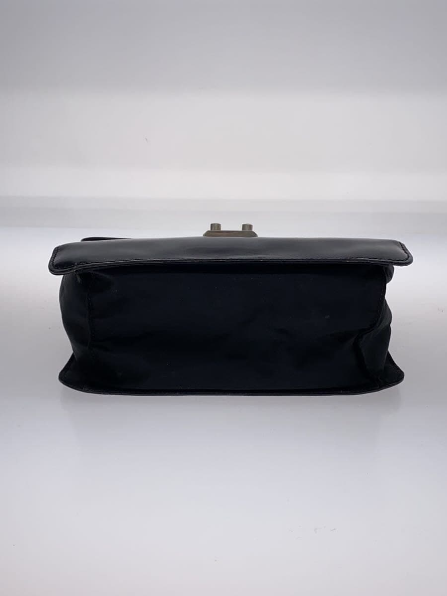 PRADA handbag enamel BLK 4