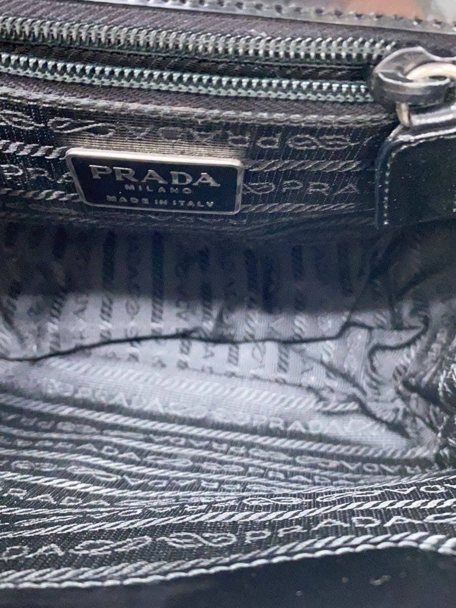 PRADA handbag enamel BLK 6