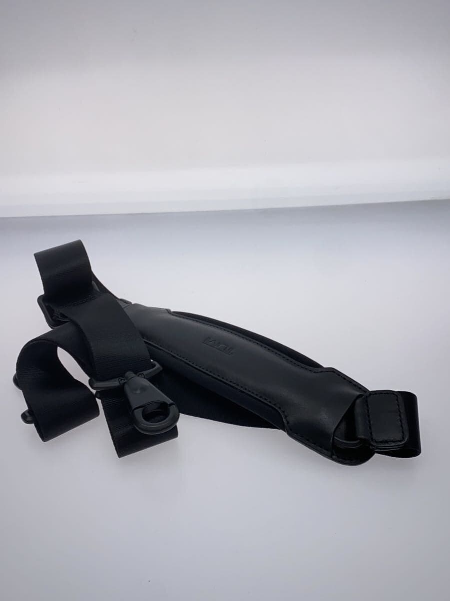 TUMI Briefcase -- BLK 7