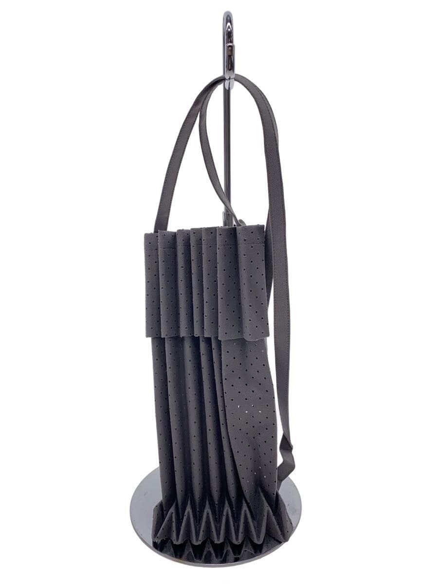 me ISSEY MIYAKETRUNK PLEATS BAG Pleats Bag Shoulder Bag Polyester MI01AG316