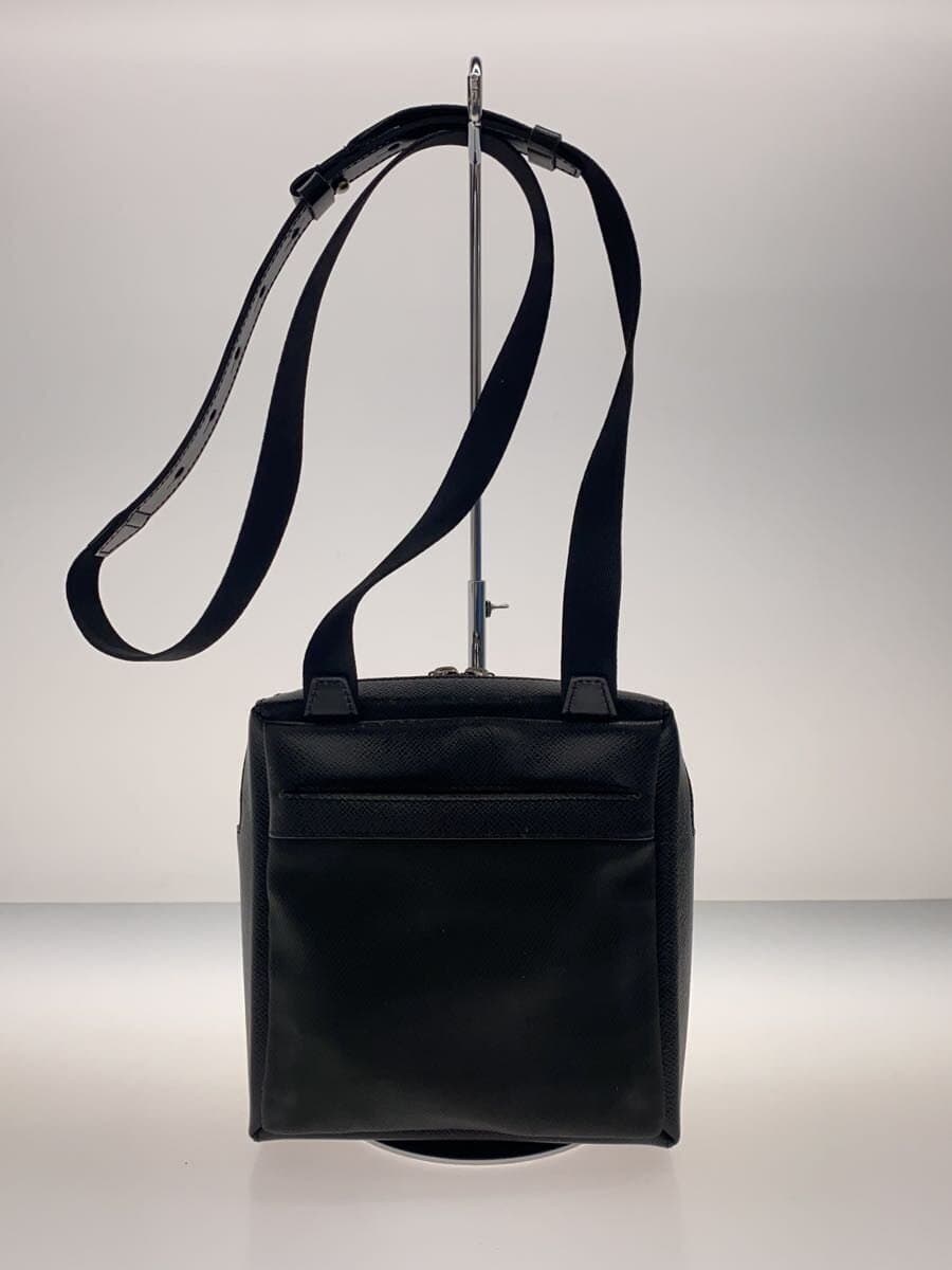 LOUIS VUITTON Sayan _Taiga BLK 3