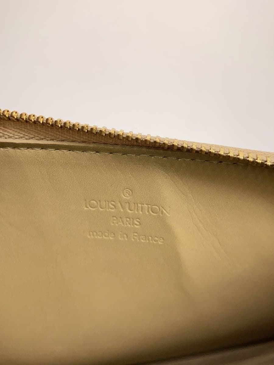 LOUIS VUITTON Lexington Enamel YLW Discoloration present 5