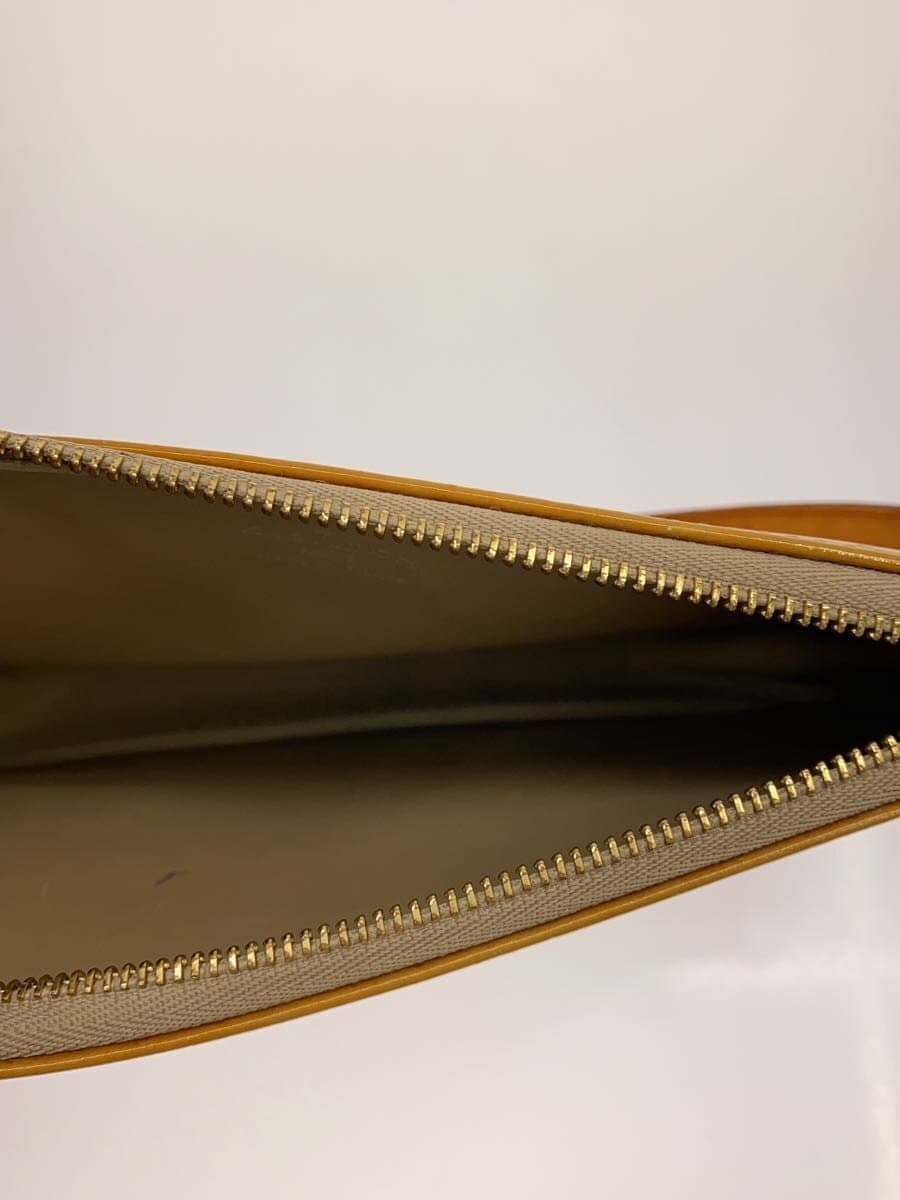 LOUIS VUITTON Lexington Enamel YLW Discoloration present 6