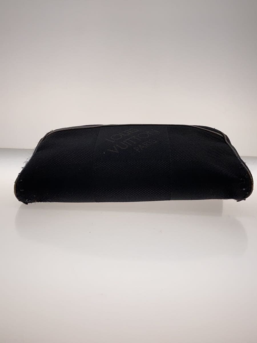 LOUIS VUITTON Acrobat_Damier Geant Nylon Black M93620 4