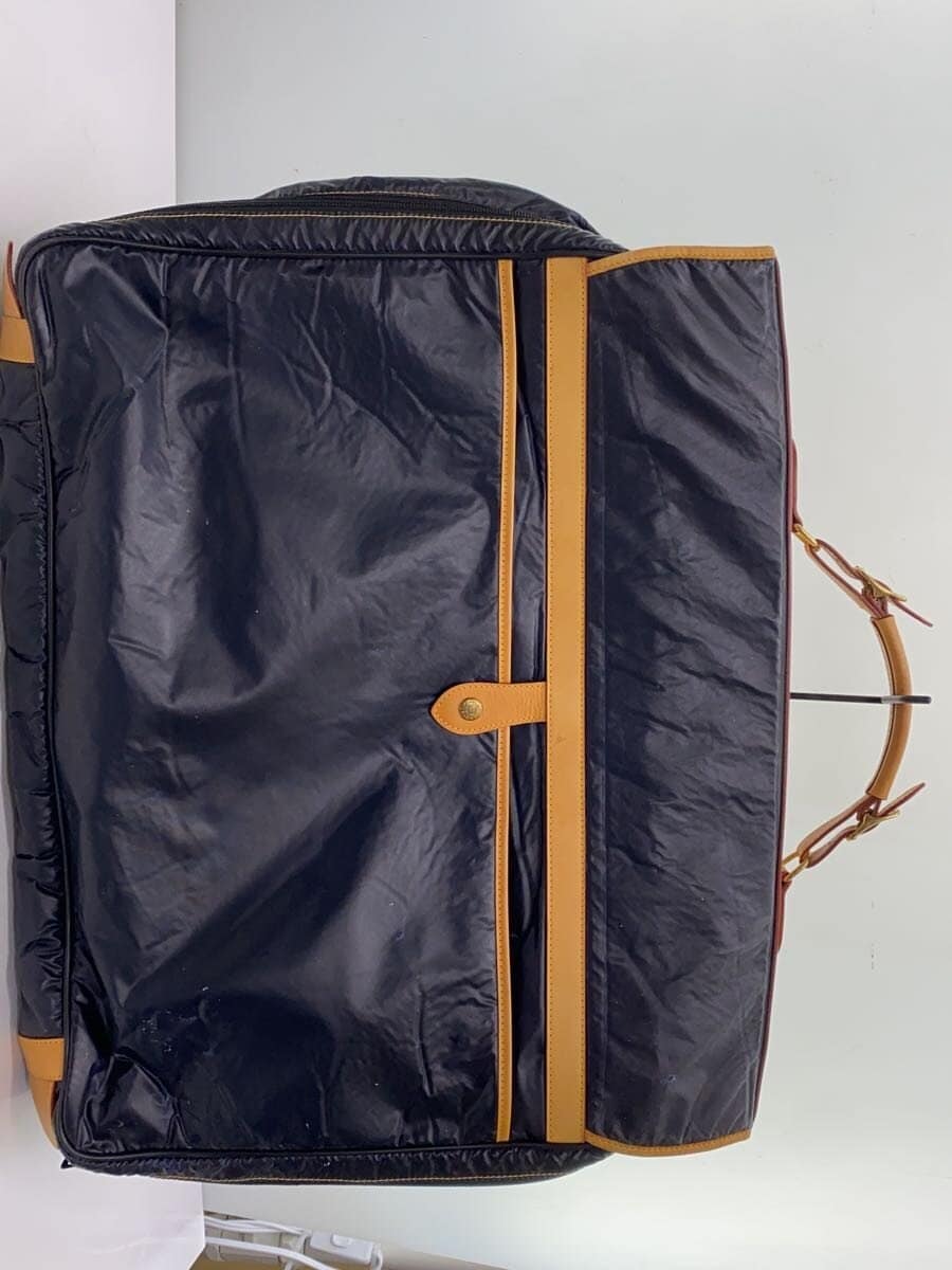 HUNTING WORLD bag -- NVY 3